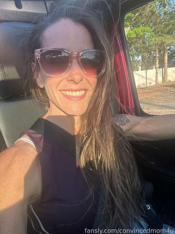 Convincedmom4U - Fansly - 18 Apr, 2025