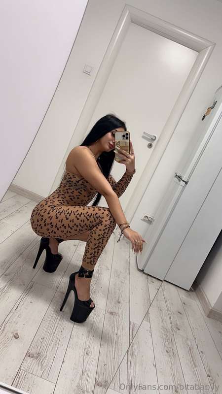 Bitababyy - Onlyfans - 13 Nov, 2024