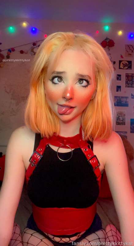 Prettykkittykat - Fansly - 07 Oct, 2022 7