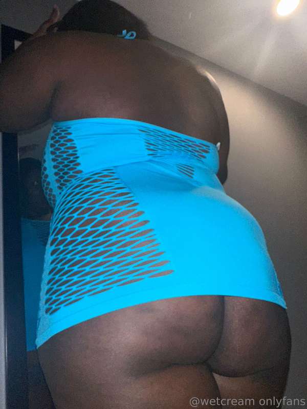 FIRST BBW 👏🏽 if she got her makeup or hair done content woul.. 19