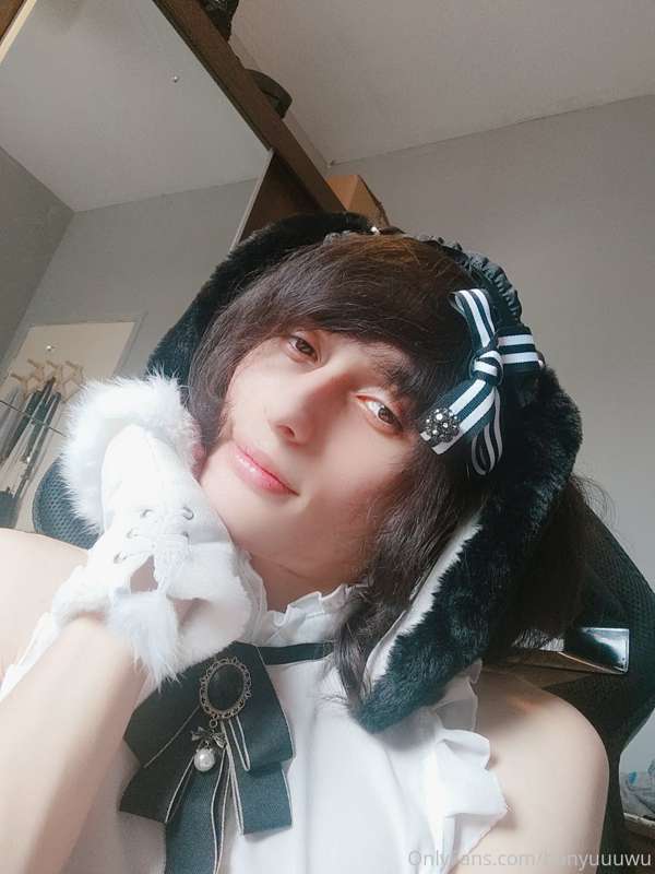 Bunny boi :3 3