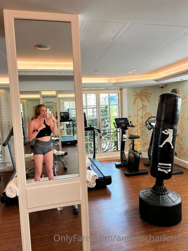 Sweaty gym time 🤸‍♀️ 1