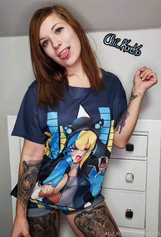 Not really lewd, buuuut I did get a shirt with Erowii on it ..