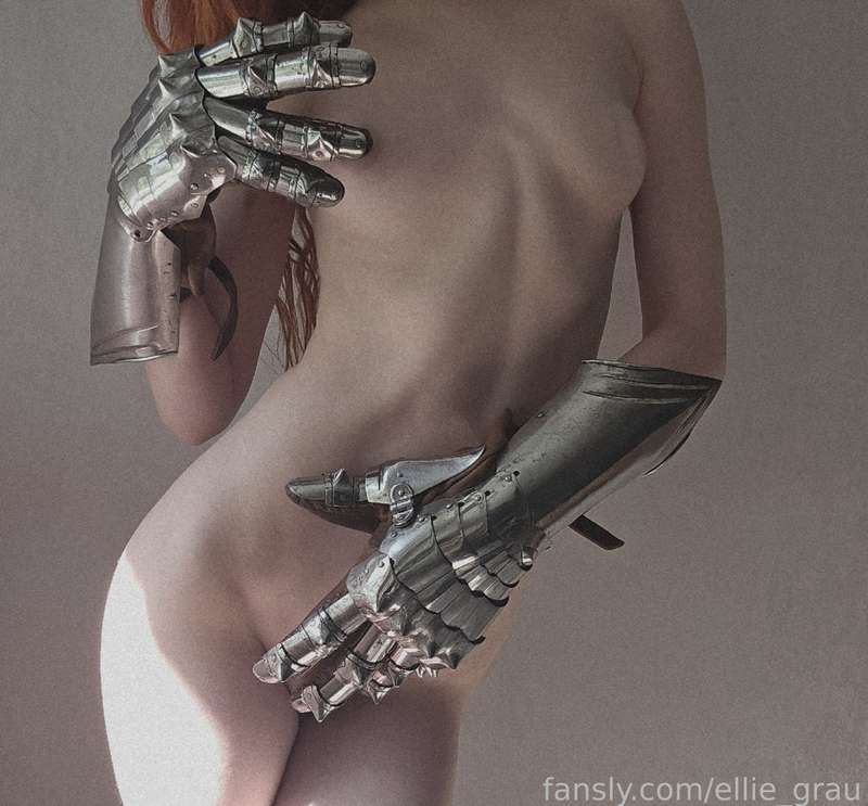Ellie_Grau - Fansly - 26 Jun, 2024 4