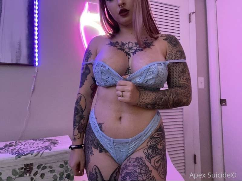 Part 1 of this set ❤️❤️❤️ Happy Friday babes 36