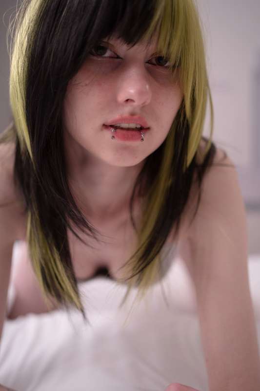 Little_Emo_Kitten - Fansly - 24 May, 2025 11