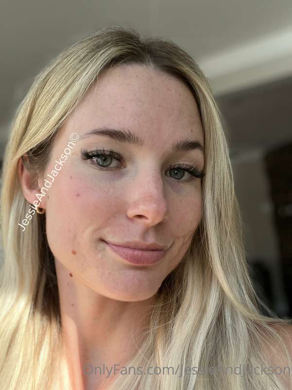**Some pics of my facial this morning** 😍
-Jessie 4