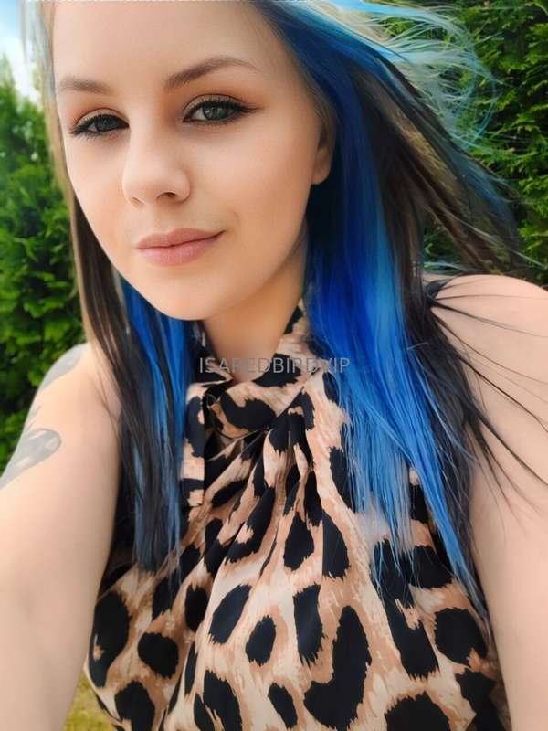 Isaredbirdvip - Onlyfans - 01 May, 2025