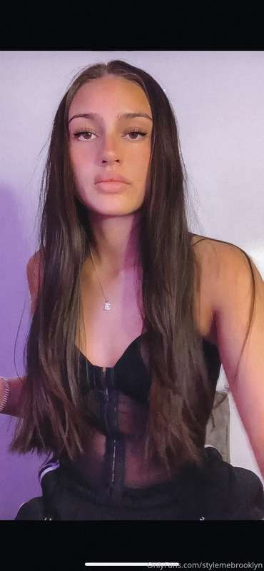 hiii babes 💞💞  Here are a few of my black tops that I like t.. 3