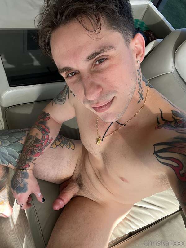 Heyy bb