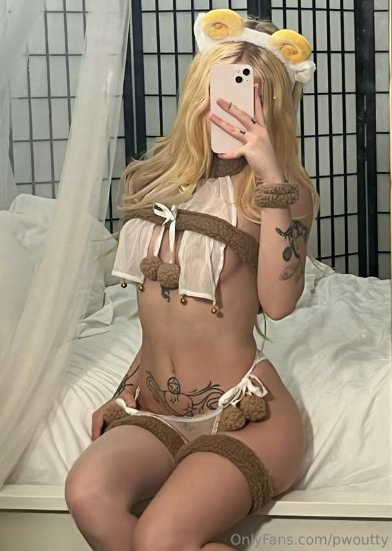 in my cuddle attire 😋