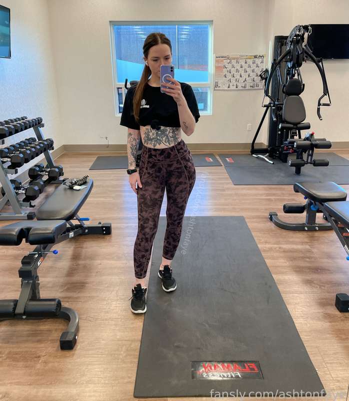 Ashtonfaye - Fansly - 21 Apr, 2023 2