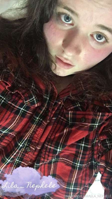 POV you're on top of me, what do you do?😘