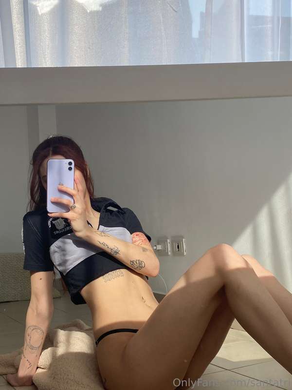 😈