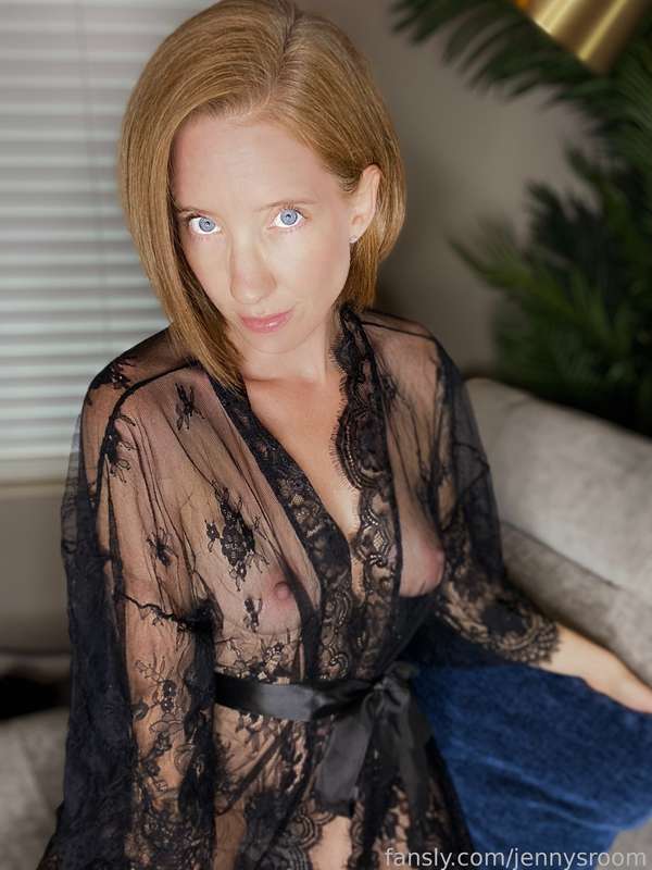 Jennysroom1 - Fansly - 02 Sep, 2023 18
