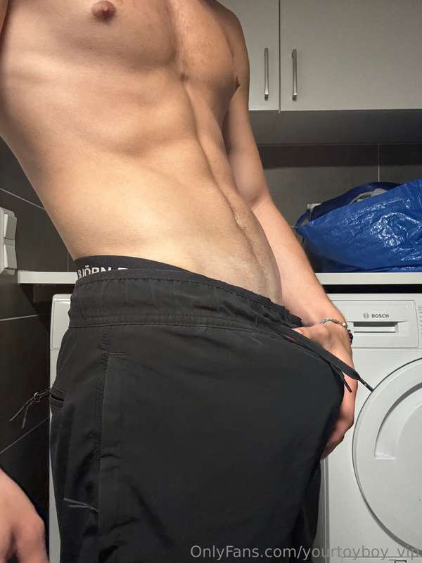 What do you think about my dick length? Is 2 hand good enoug..