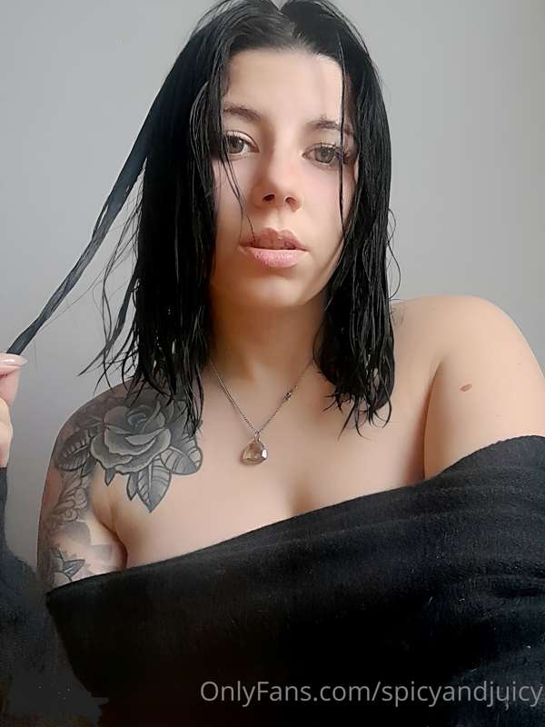 baby, it's freezing in here... could you warm me up? 🔥🌡

if ..