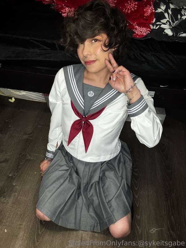 Haii 🫡 Sempaii 🙇 Japanese femboi 🇯🇵 Pics :3  10