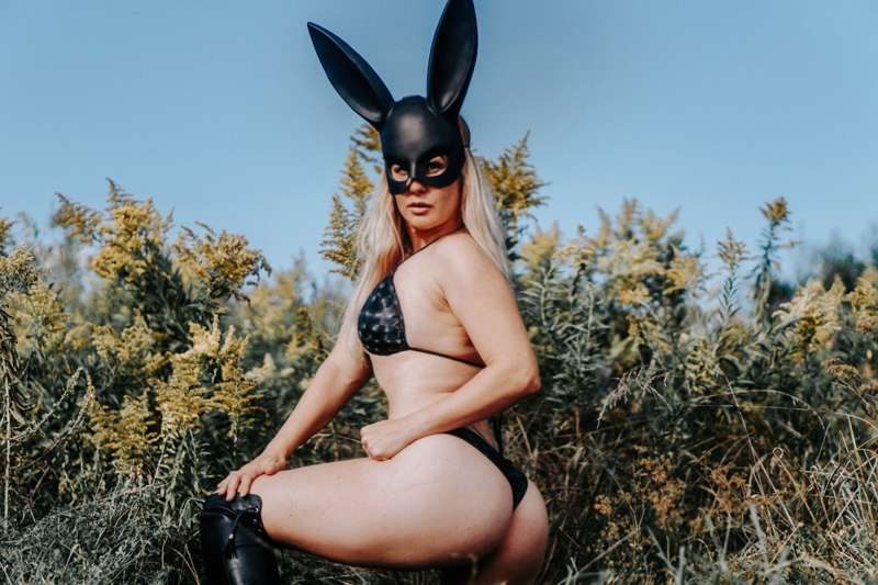 Bad bad bunny ;) 4