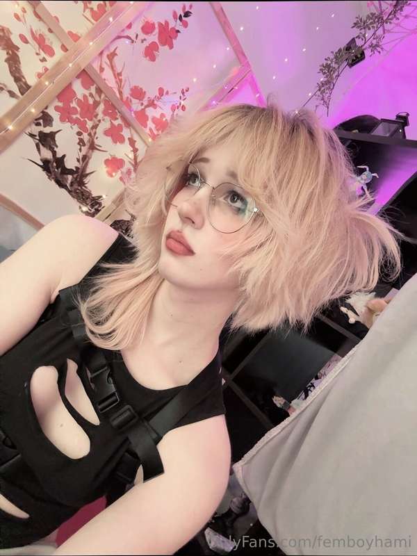 good morning!! <3come over and eat me out..? i hope you're s..