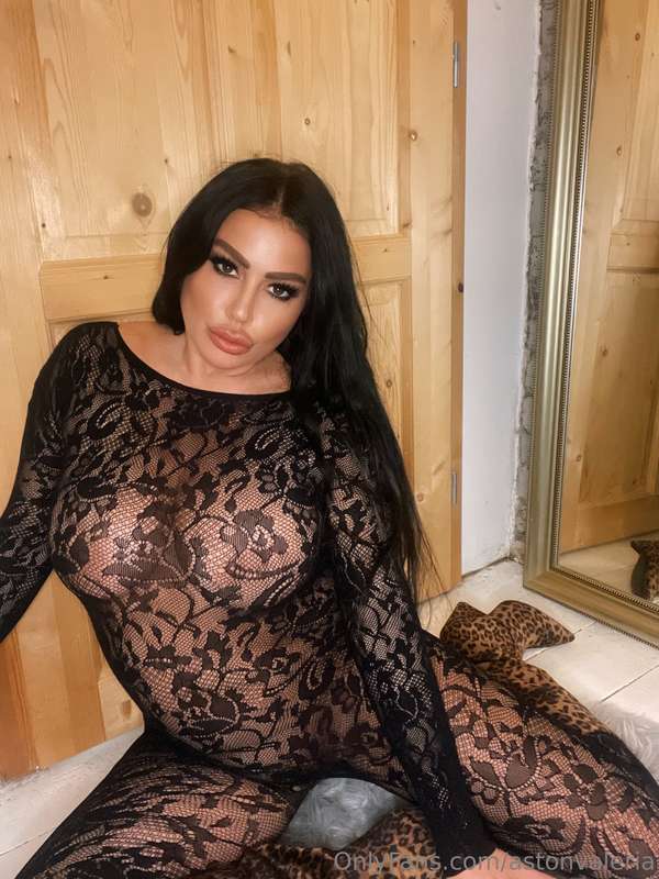 Astonvaleria - Onlyfans - 14 Jan, 2025 4