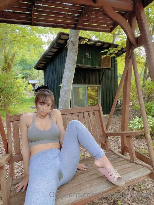 秘境の温泉地に来てます♨️㊙️✨
動画も見てね👉🎥💕
I'm in an unexplored hot spring a.. 10