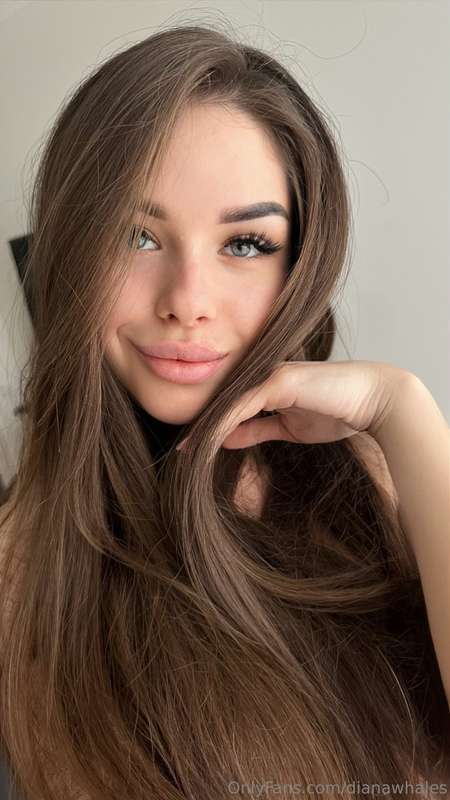 🌷 I’m absolutely loving how I look today! Everything feels o..