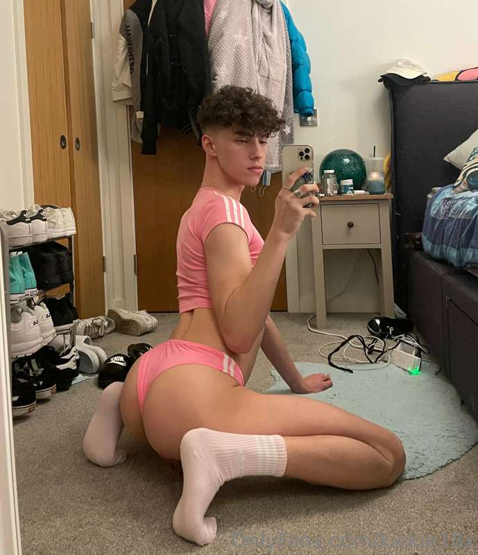 Adidas twink 💕