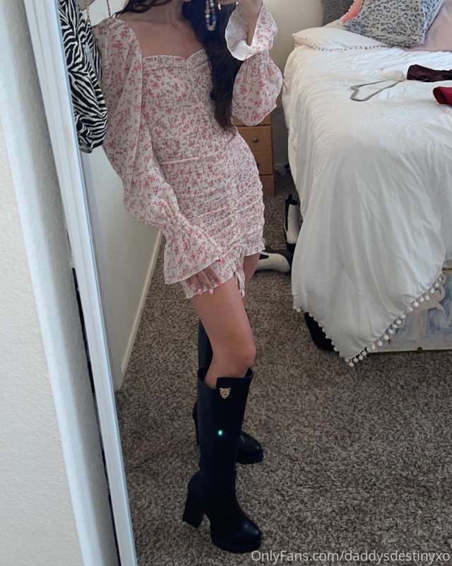 New boots that I’m obsessed with. 
Who wants to get trampled..