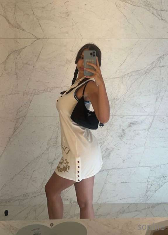 do you like this dress on me? :) 1