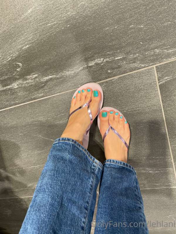 New toes 😜✨ 7