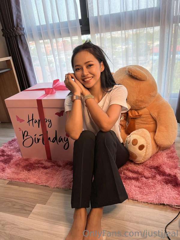 **Everyday is your special day daddy** 🎁