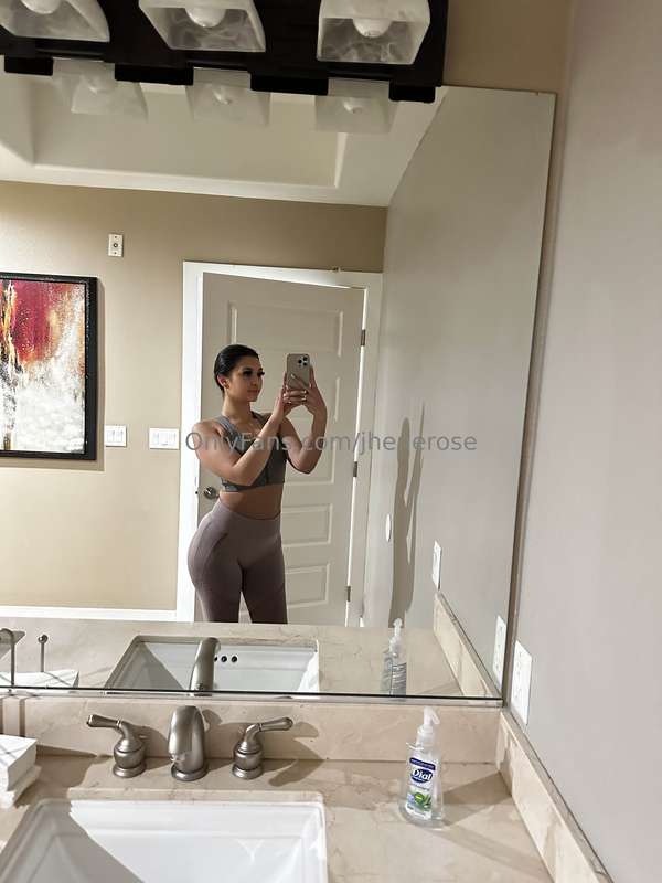 bend me over in front of the mirror 🥵