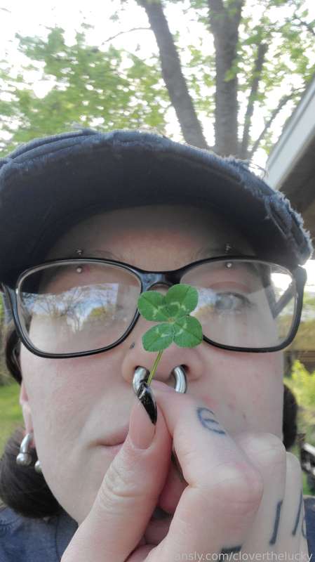 Cloverthelucky - Fansly - 2025-05-12T04:43:12