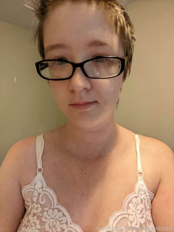 Honeycake93 - Fansly - 23 Oct, 2023