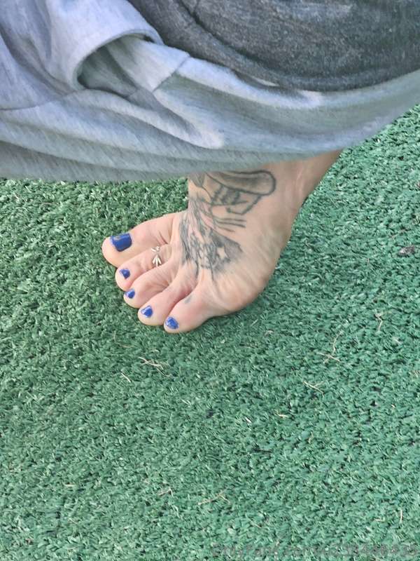 😘👣