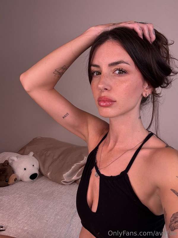 You spoil me, I’ll undress slow—fair trade? 😘