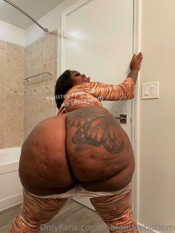 Therealfyebottom - Onlyfans - 19 Dec, 2022