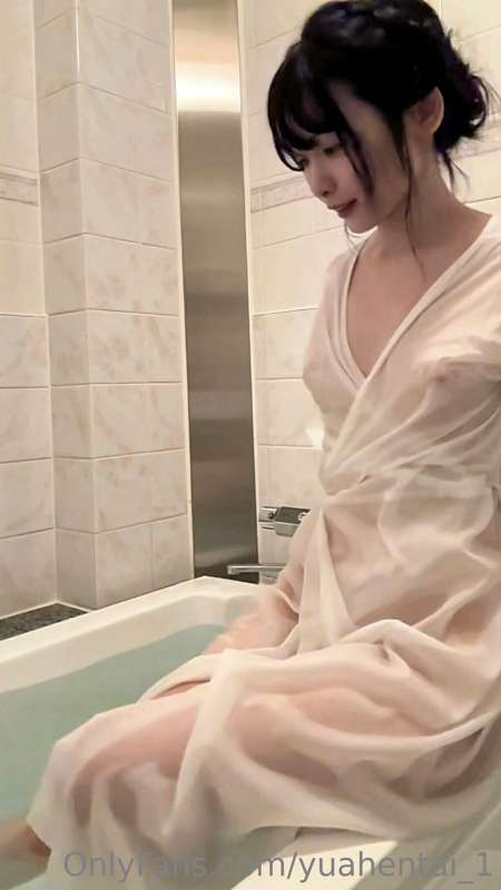 August Thank You Video🥰
Masturbation in the bathroom wearing.. 1
