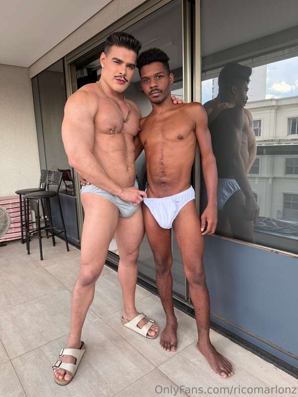 Full Video - Rico M e John Black XXLhttps://onlyfans.com/fam.. 10