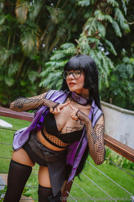 Hi Papi its @yourlaylasophia you Singer/Cosplayer from Brazi.. 1