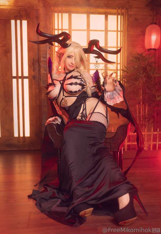 Bow the Owari, your Demon Queen ❤️