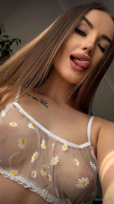Don't miss 👉 @velvis_velvet ❤️‍🔥 My best friend loves to wat..