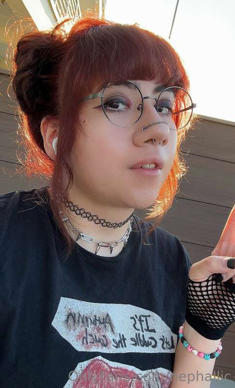 Have some more selfies instead <3 4