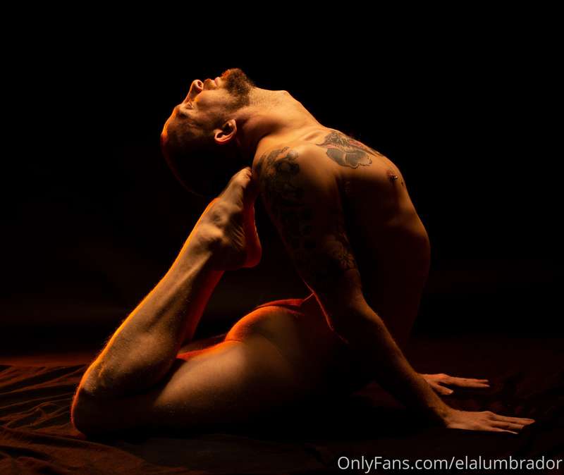 Photoshoot. Yoga. Model: @nakedyogamen 5