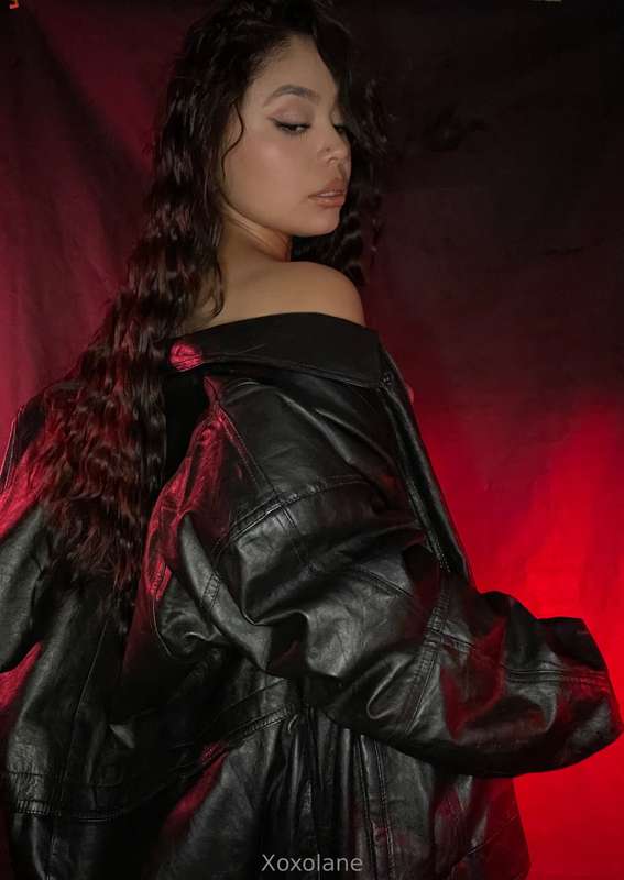What would you do if I showed up to our date wearing only th..