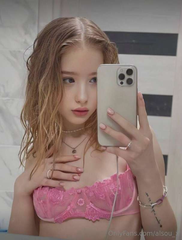 🔥 STOP SCROLLING🔥  ❤️She @polinaaaa is free today for you❤️ ..