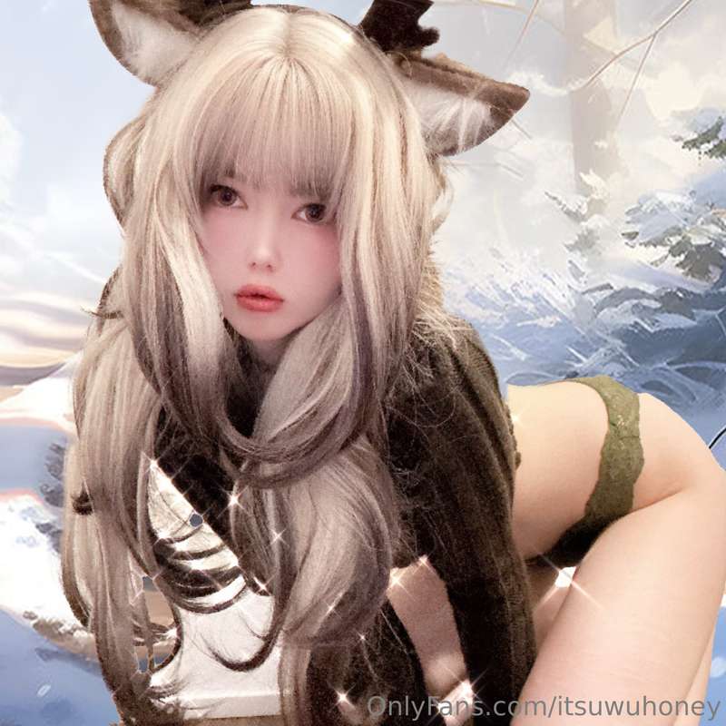 Incoming: fawn girl photo dump!!~ 💖Happy New Year!~ I just f.. 8