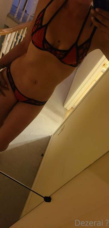 Want to know the secret to these panties??💦💦😇😈
Tippers will ..