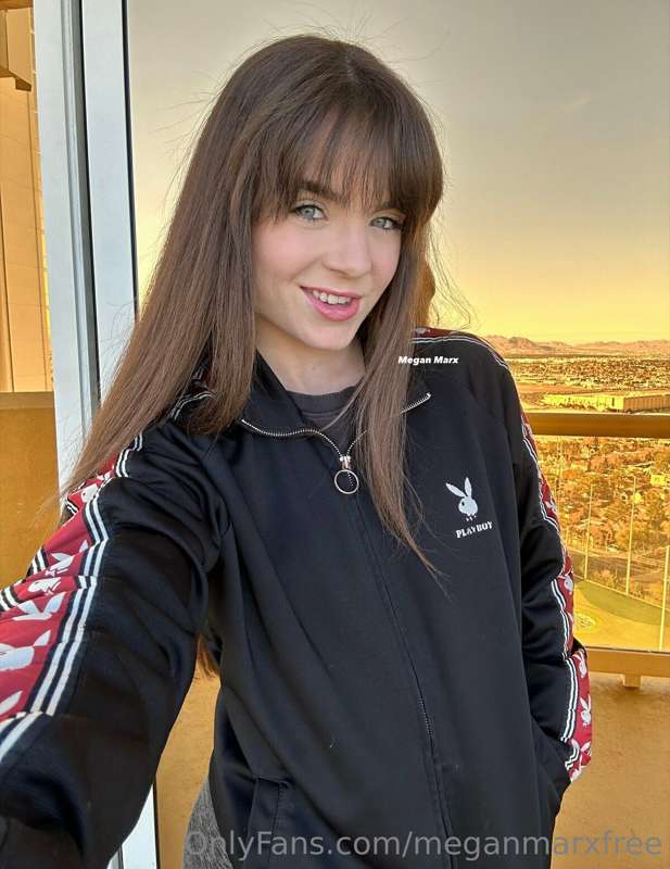 In my normal clothes for once :)

𝕋𝕚𝕡 $𝟙𝟚 𝕗𝕠𝕣 𝕒 𝕥𝕙𝕣𝕖𝕖𝕤𝕠𝕞𝕖 𝕧𝕚..
